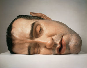 Mask II, 2001Mixed media Anthony d’Offay, London © Ron Mueck Photo courtesy of Anthony d’Offay, London